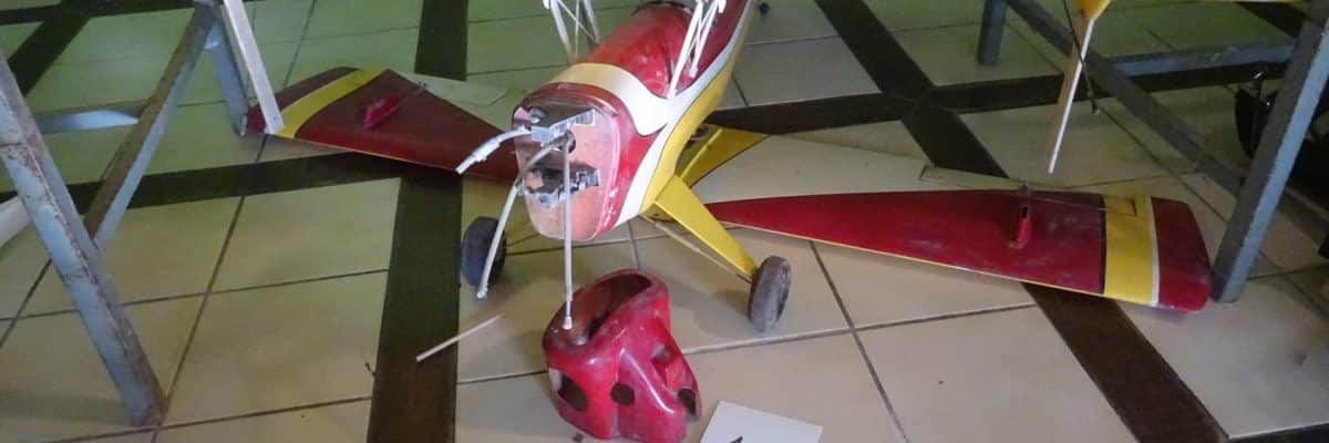 Vente au enchère des avions de Jean-Pascal Lot 11